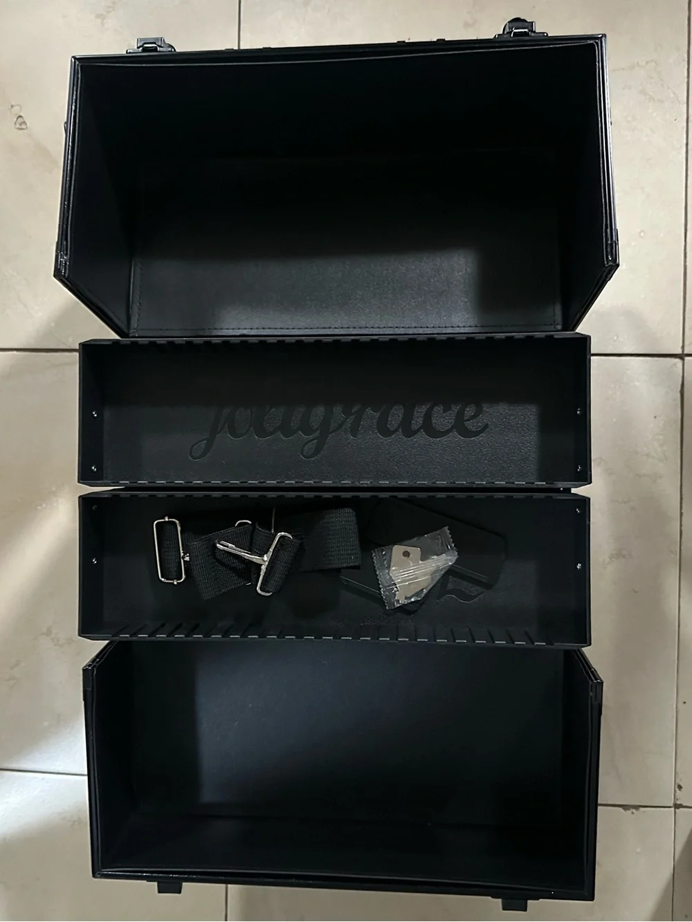 Joligrace black story makeup case